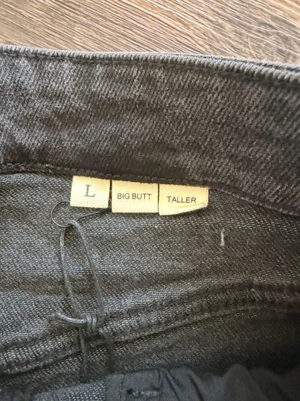 Fashion Brand Company - NWT Black Denim Tall Jeans, Curvy Fit - Sz L - Picture 5 of 8
